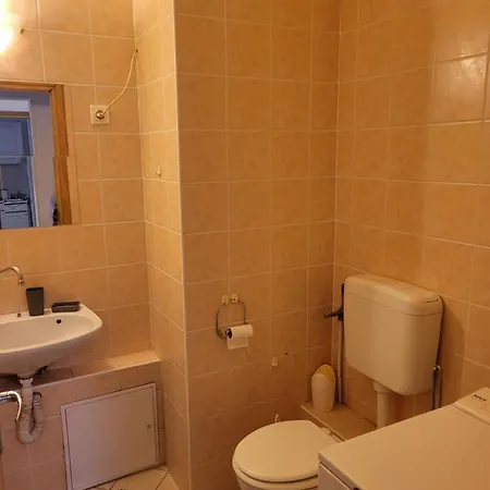 Sylvis Place Apartment